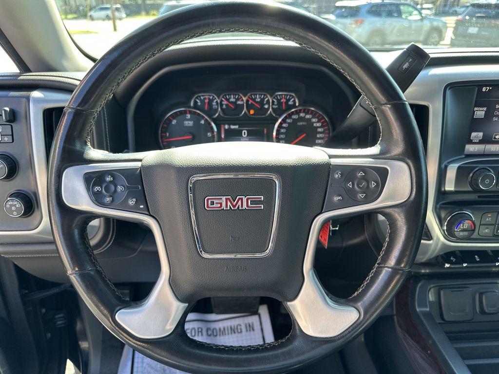 used 2015 GMC Sierra 1500 car, priced at $17,995