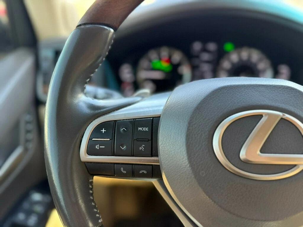 used 2020 Lexus LX 570 car, priced at $61,990