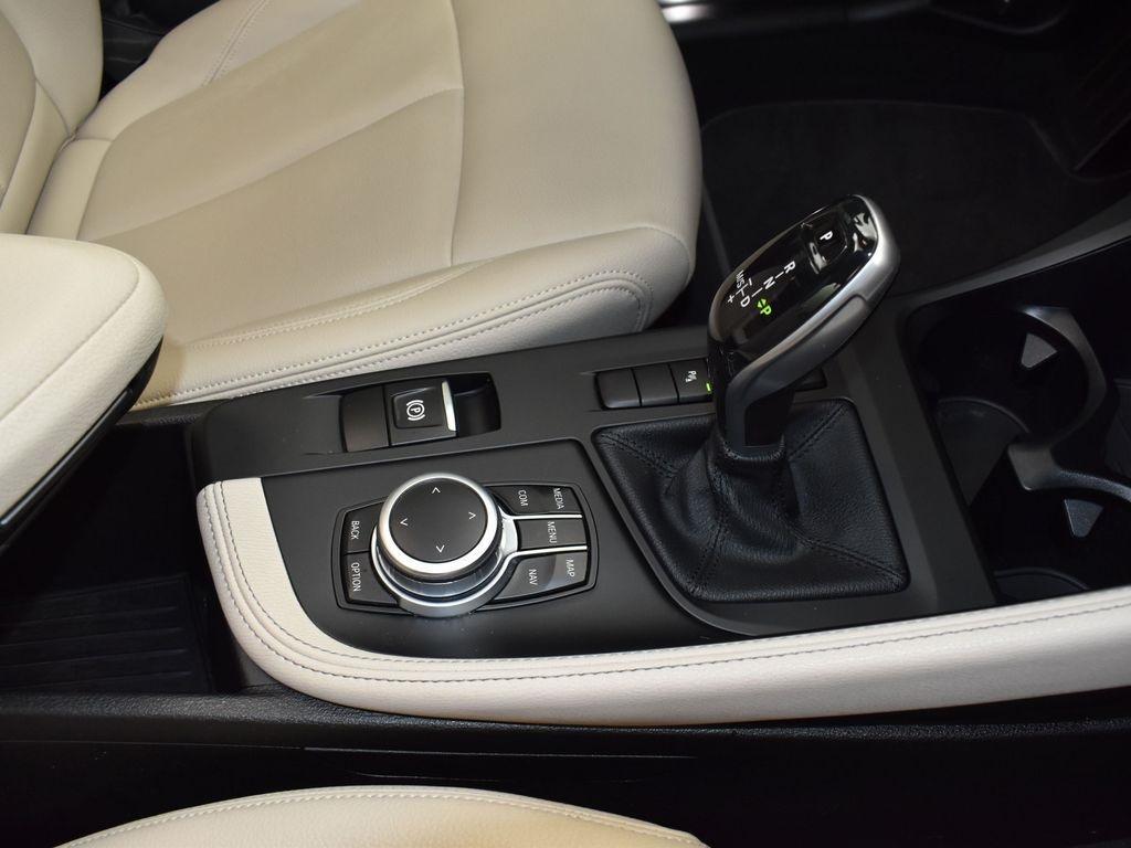 2022 Silver Metallic BMW X1