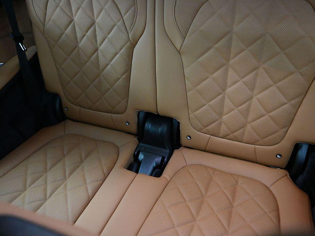 new 2026 BMW X7 car, priced at $101,740