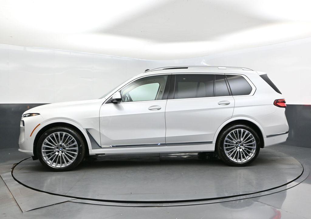 new 2026 BMW X7 car, priced at $93,665