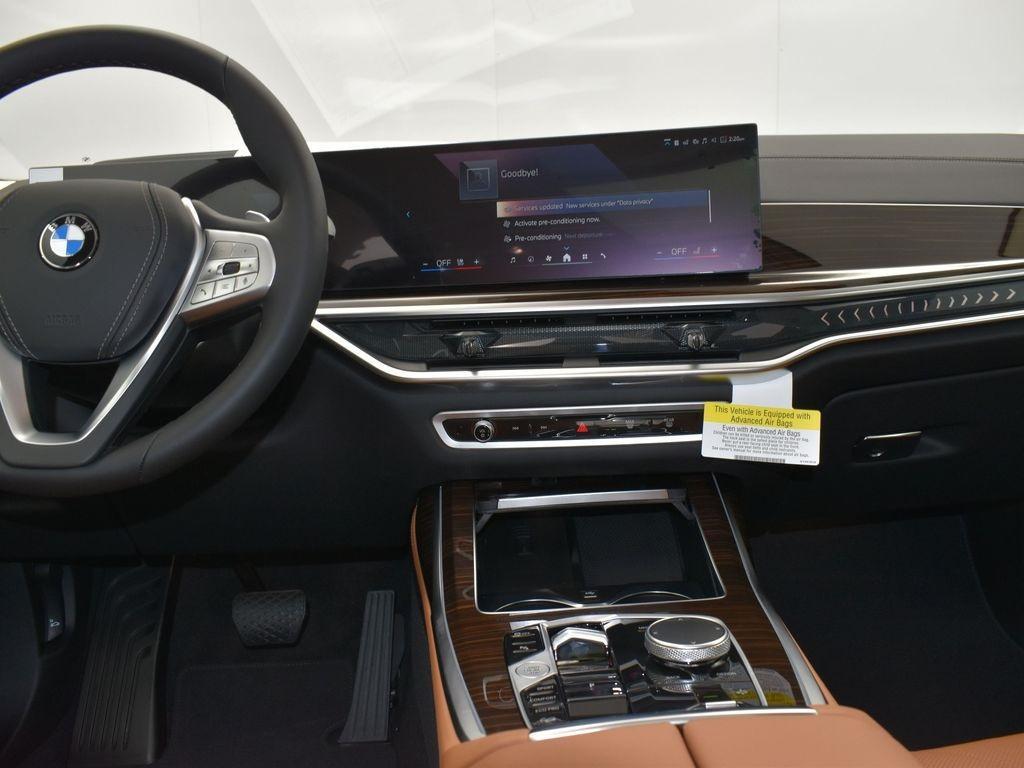 new 2026 BMW X7 car, priced at $93,665