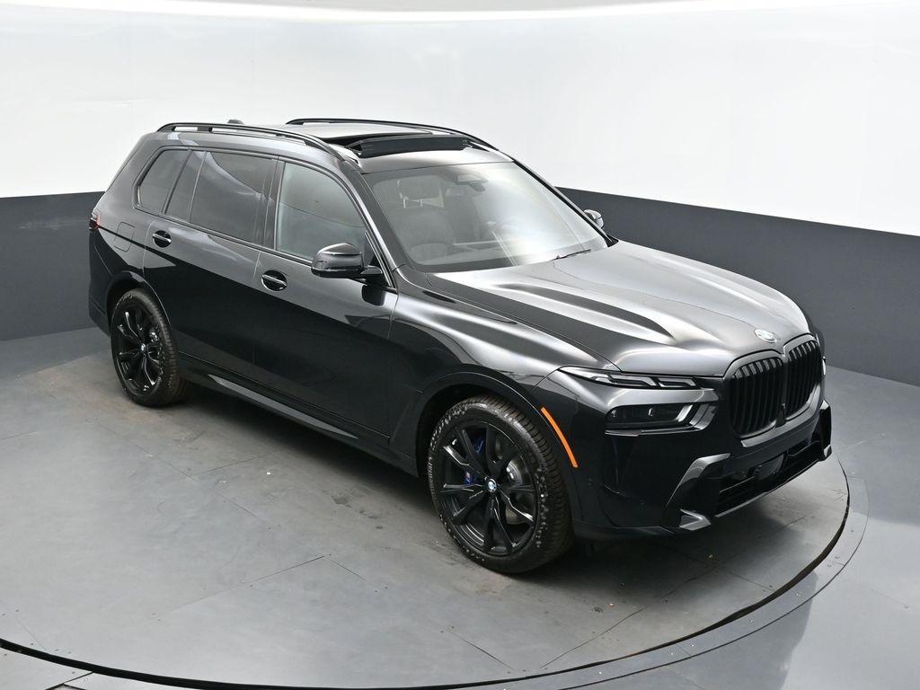 new 2026 BMW X7 car, priced at $101,265
