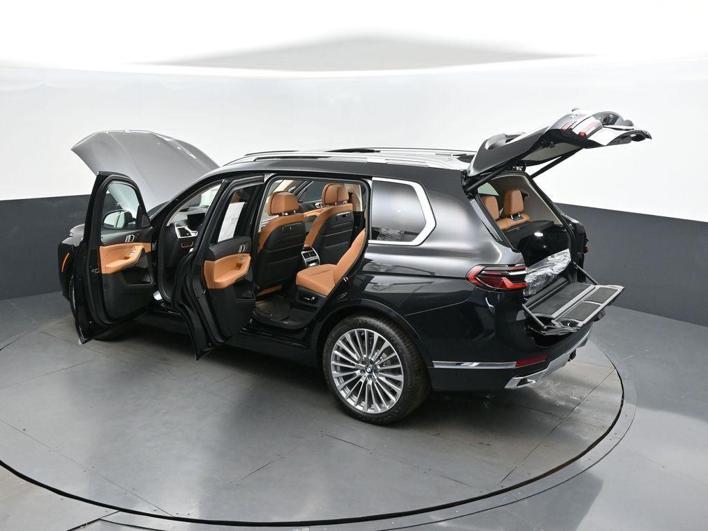new 2026 BMW X7 car, priced at $97,135