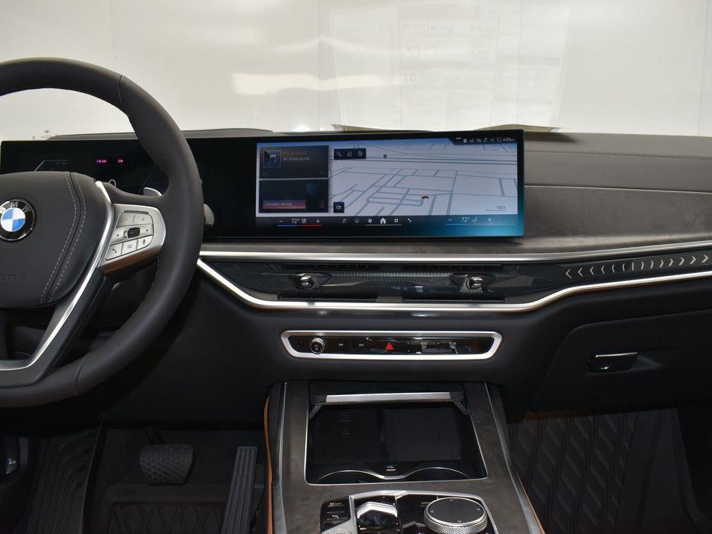 new 2026 BMW X7 car, priced at $97,135