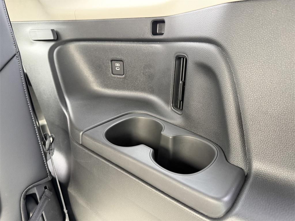 new 2025 Honda Pilot car, priced at $47,550