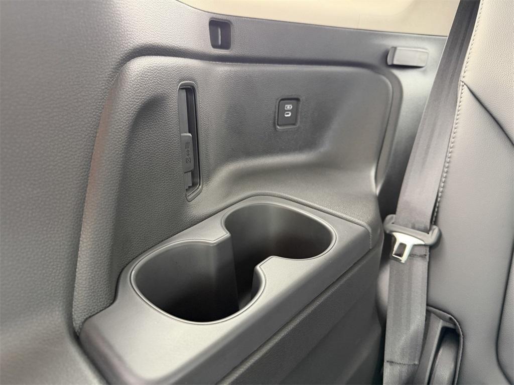 new 2025 Honda Pilot car, priced at $47,550