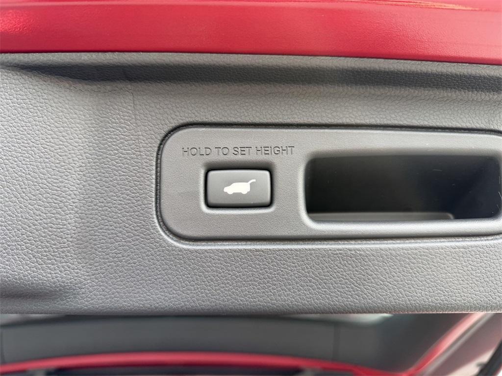 new 2025 Honda Pilot car, priced at $47,550