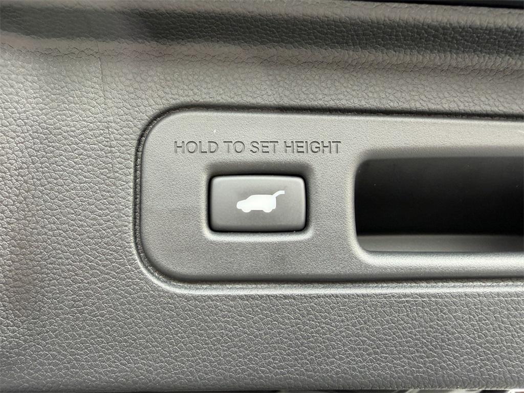 used 2025 Honda Pilot car, priced at $44,000