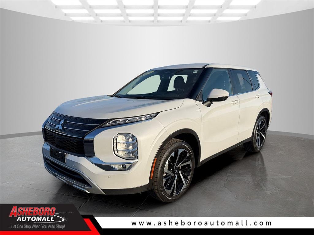 used 2024 Mitsubishi Outlander car, priced at $21,750