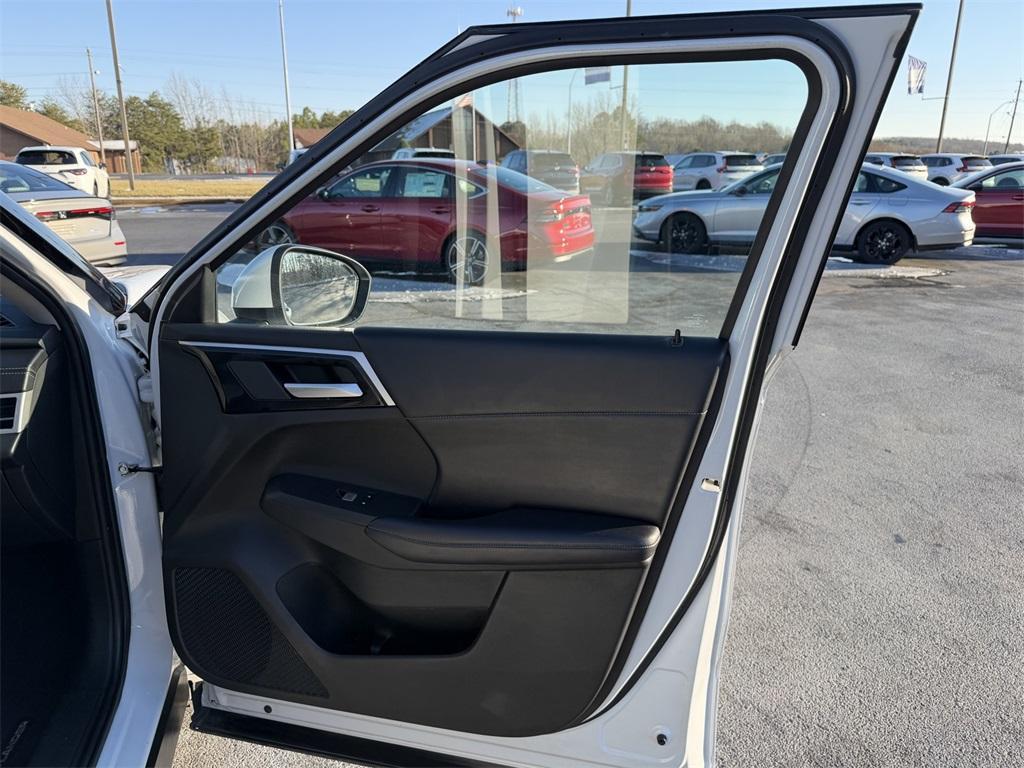 used 2024 Mitsubishi Outlander car, priced at $21,750