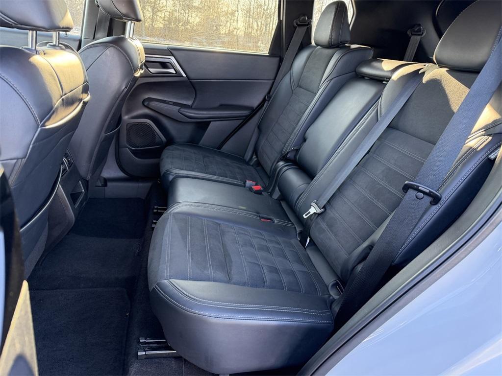 used 2024 Mitsubishi Outlander car, priced at $21,750