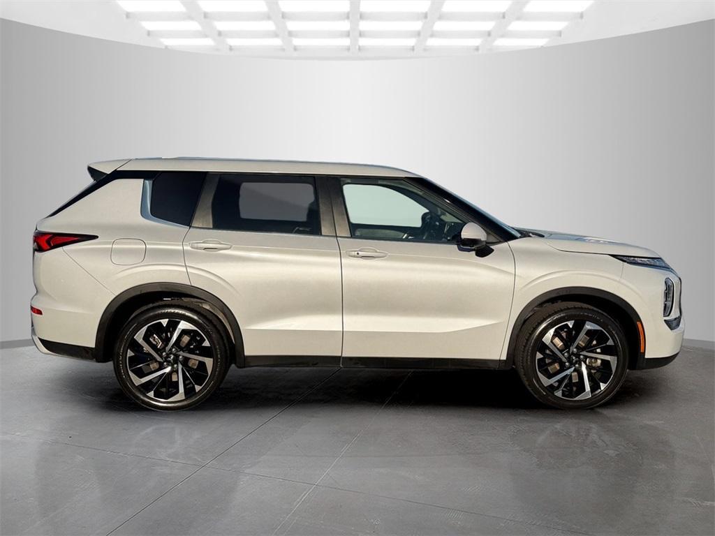 used 2024 Mitsubishi Outlander car, priced at $21,750