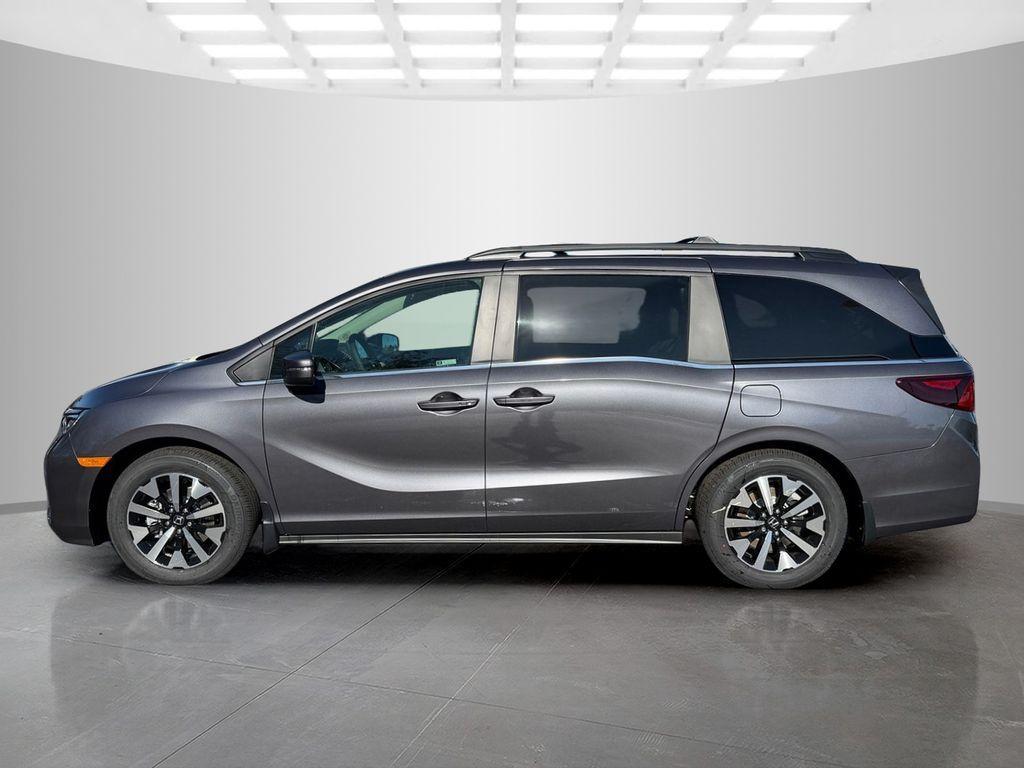new 2026 Honda Odyssey car, priced at $40,290
