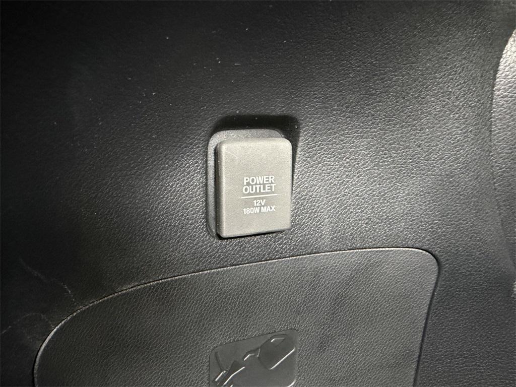 used 2022 Honda Pilot car, priced at $21,250