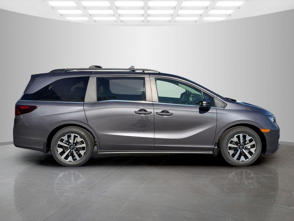 new 2026 Honda Odyssey car, priced at $41,685
