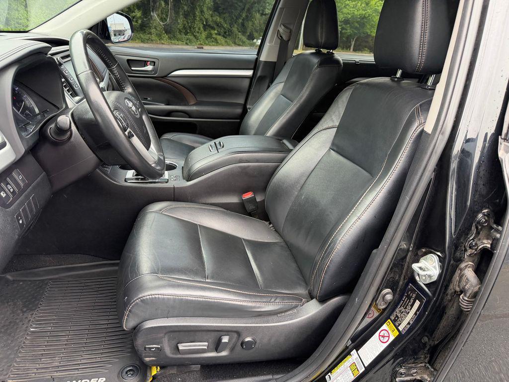 used 2019 Toyota Highlander car, priced at $18,500