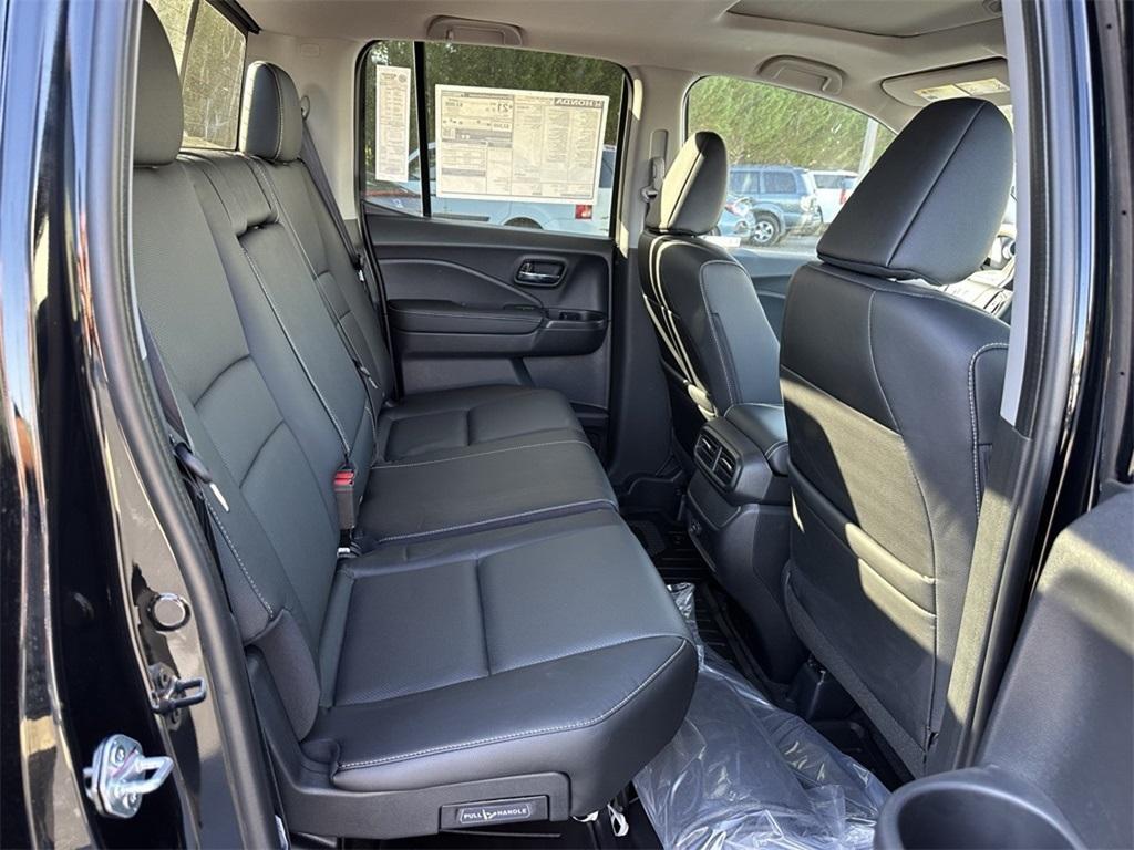 new 2025 Honda Ridgeline car, priced at $39,180