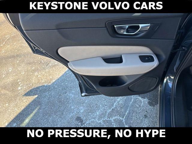 new 2026 Volvo XC60 car, priced at $56,328