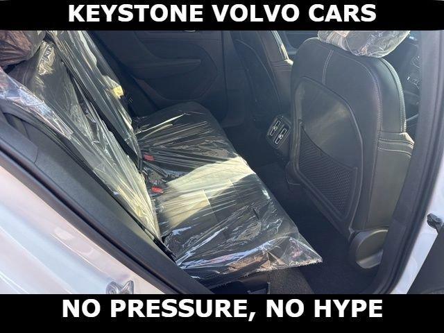 new 2026 Volvo XC40 car, priced at $48,748