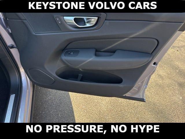 new 2026 Volvo XC60 car, priced at $56,265