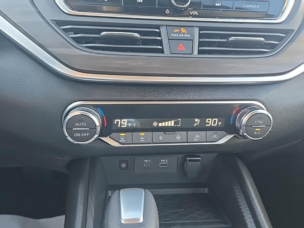 new 2025 Nissan Altima car, priced at $29,295