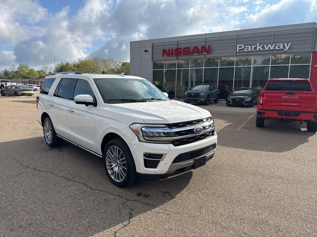 used 2023 Ford Expedition car, priced at $57,850