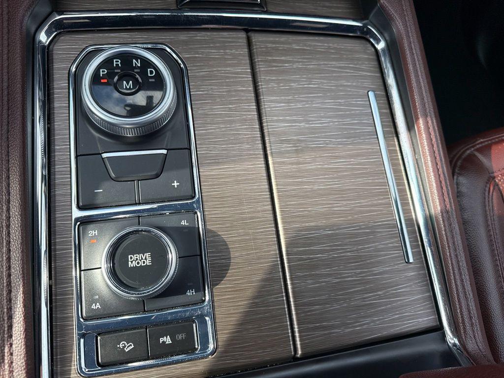 used 2023 Ford Expedition car, priced at $57,850