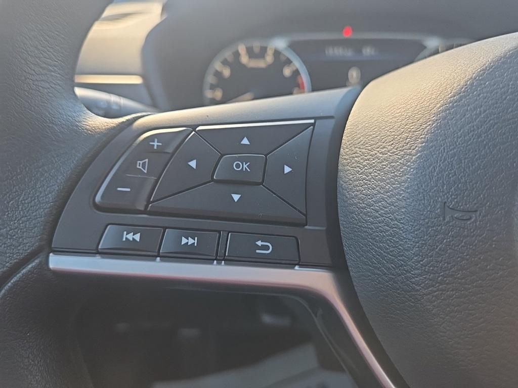 new 2025 Nissan Altima car, priced at $28,953