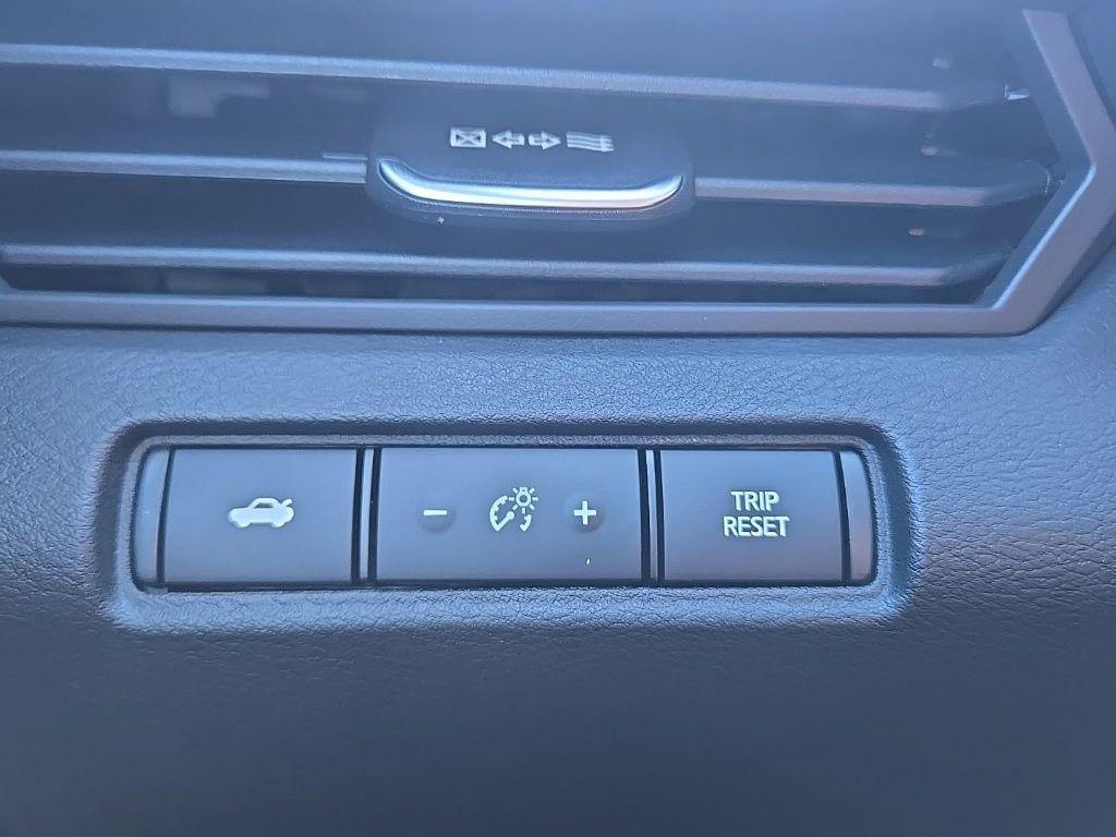 new 2025 Nissan Altima car, priced at $24,900