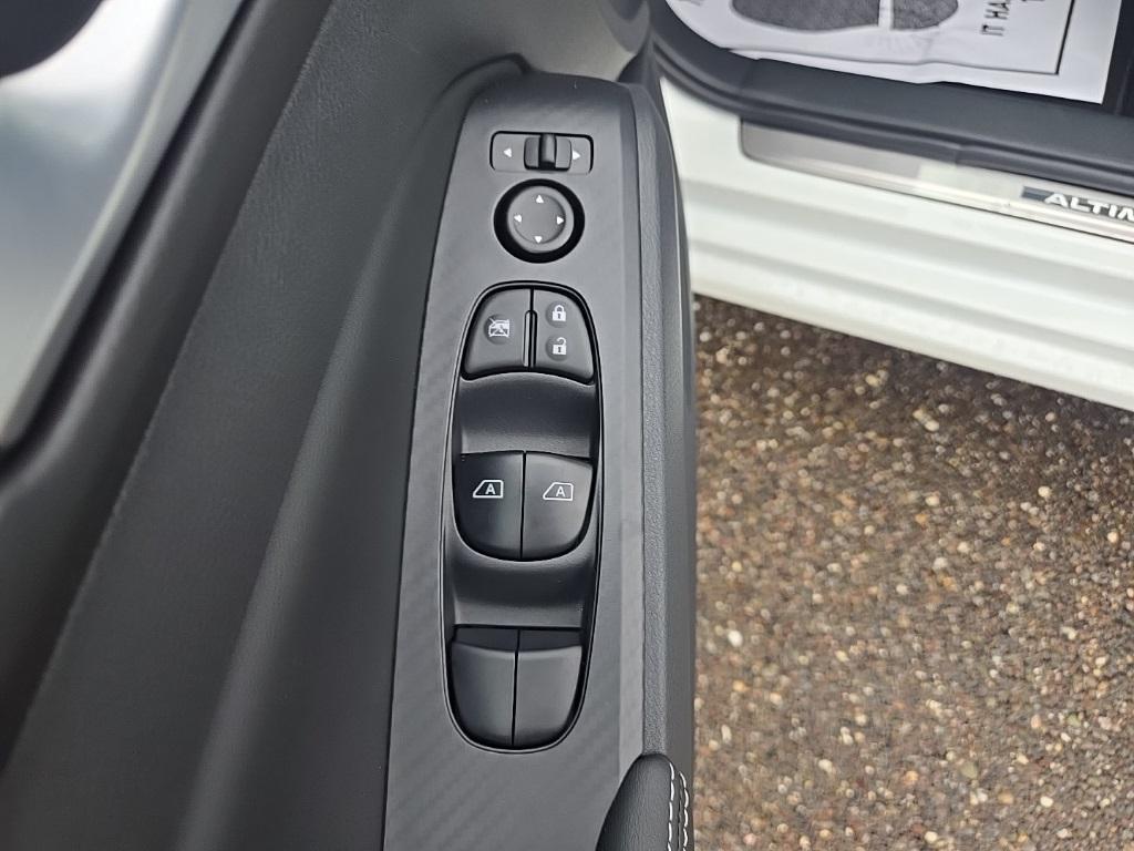 new 2025 Nissan Altima car, priced at $29,307