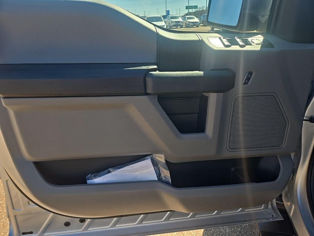 used 2017 Ford F-150 car, priced at $28,980