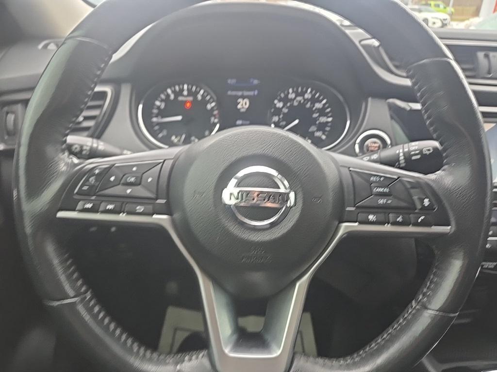 used 2018 Nissan Rogue car, priced at $12,879