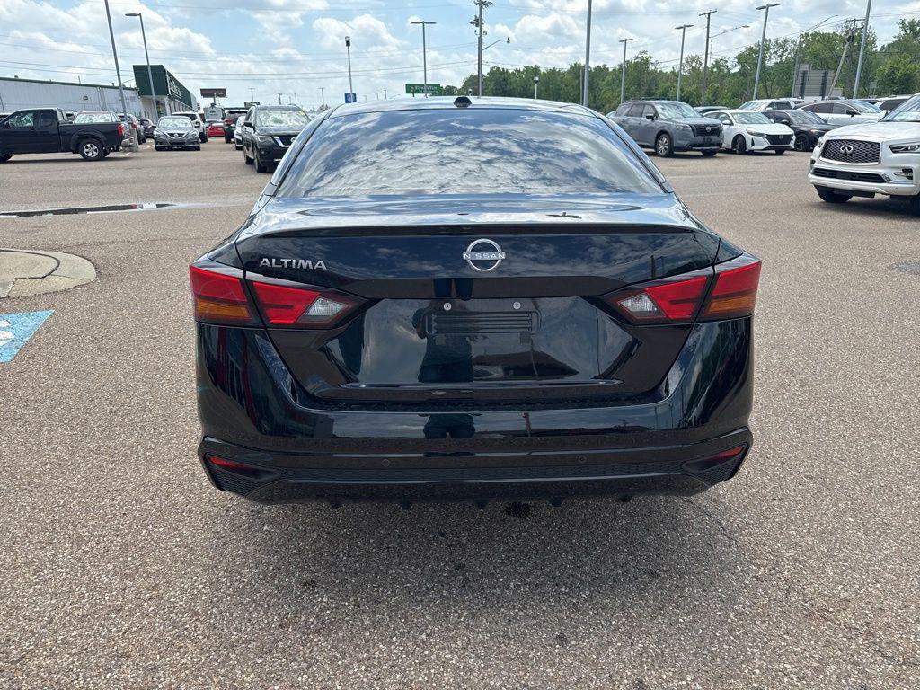 used 2025 Nissan Altima car, priced at $23,471