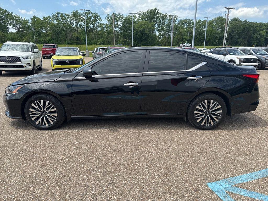 used 2025 Nissan Altima car, priced at $23,471