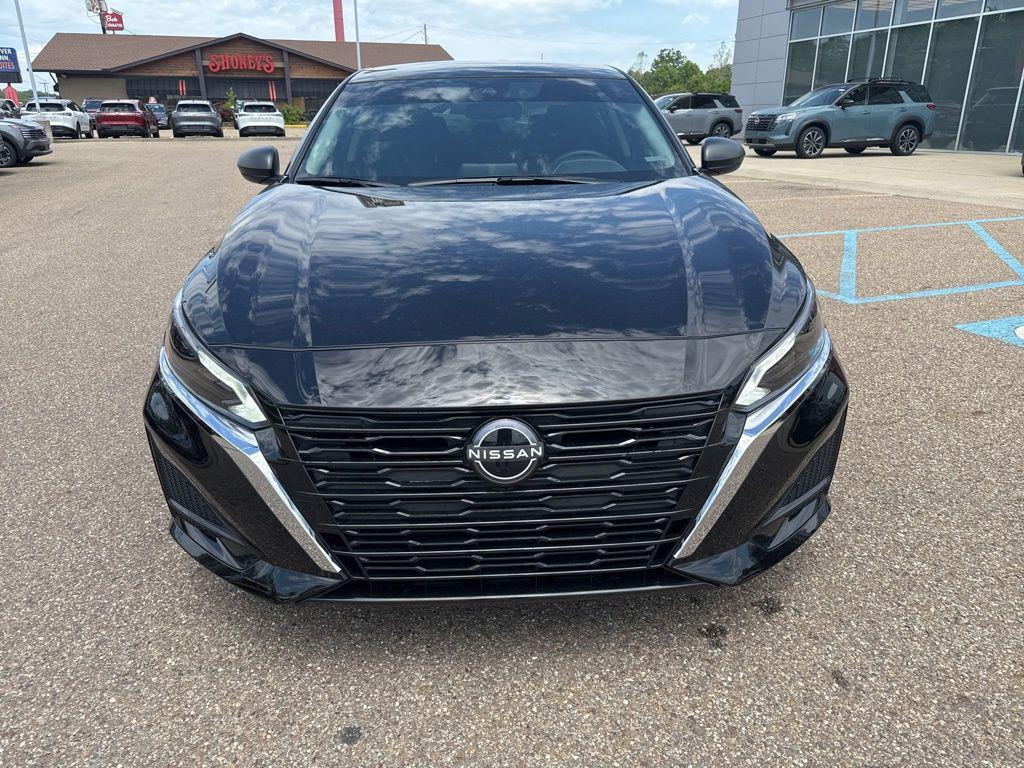 used 2025 Nissan Altima car, priced at $23,471