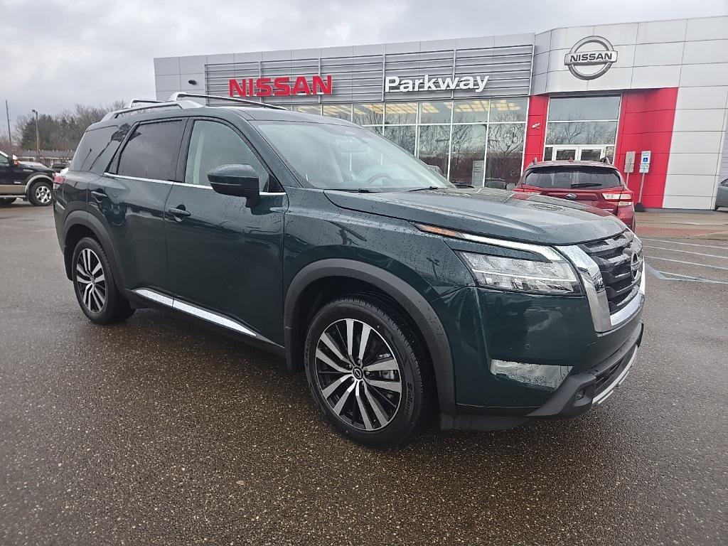 used 2023 Nissan Pathfinder car, priced at $37,985