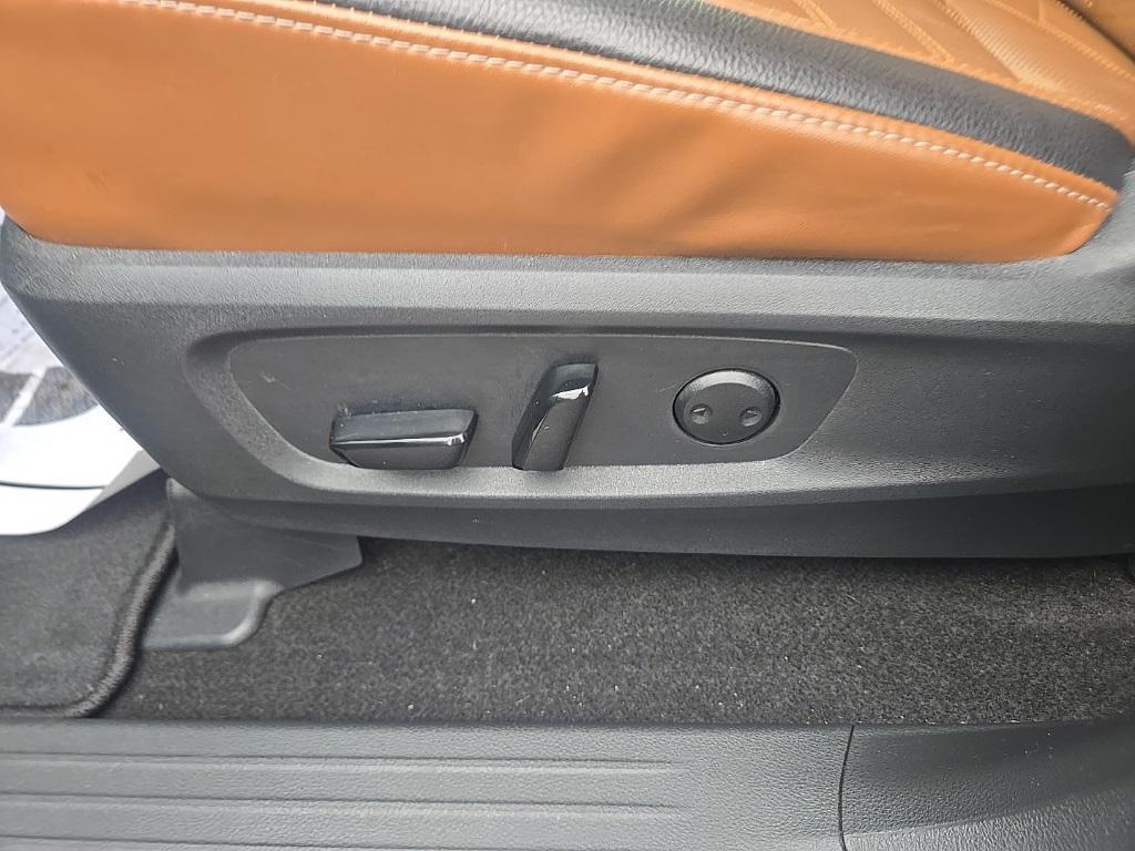 used 2023 Nissan Pathfinder car, priced at $37,985