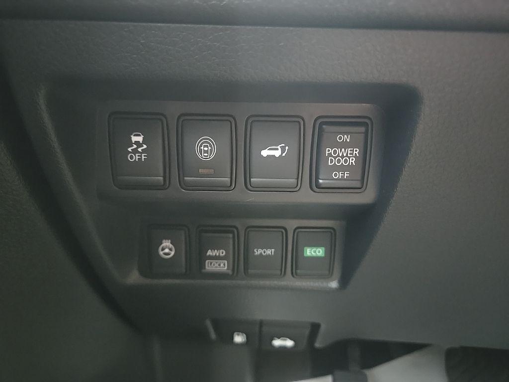 used 2017 Nissan Rogue car, priced at $14,922