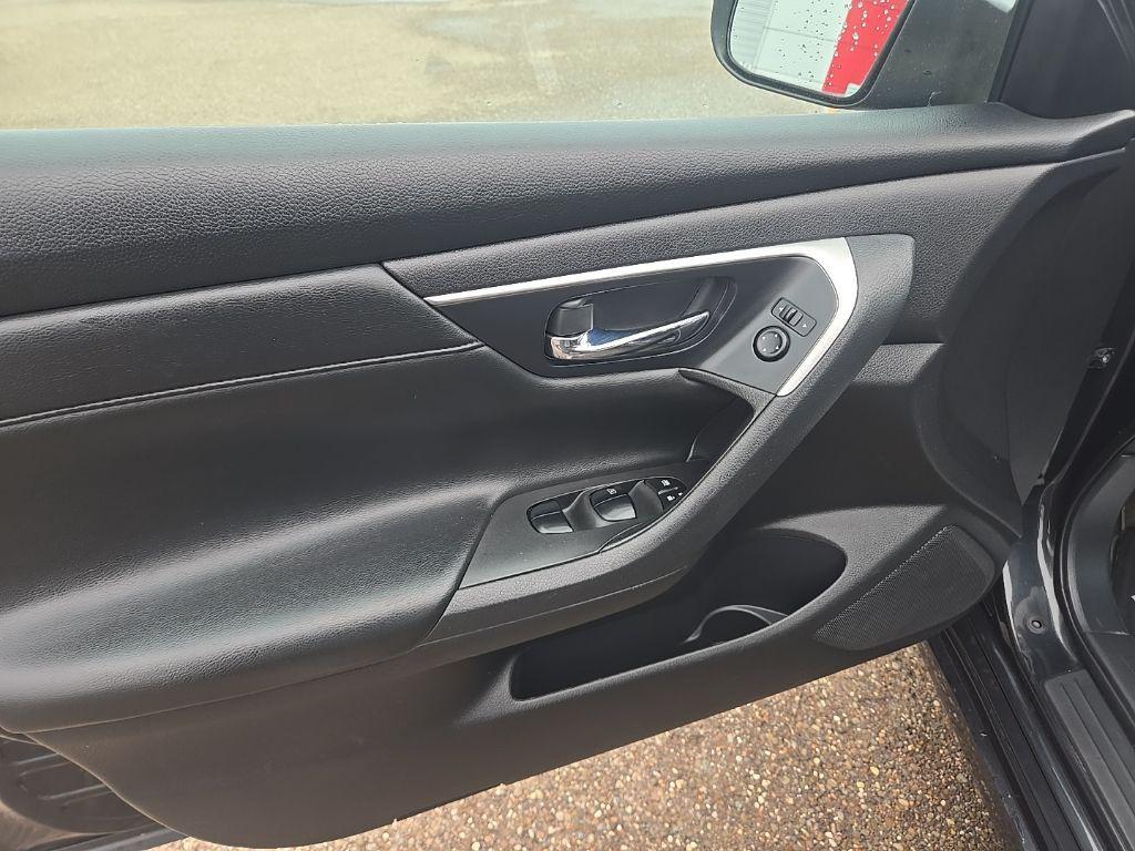 used 2015 Nissan Altima car, priced at $6,985