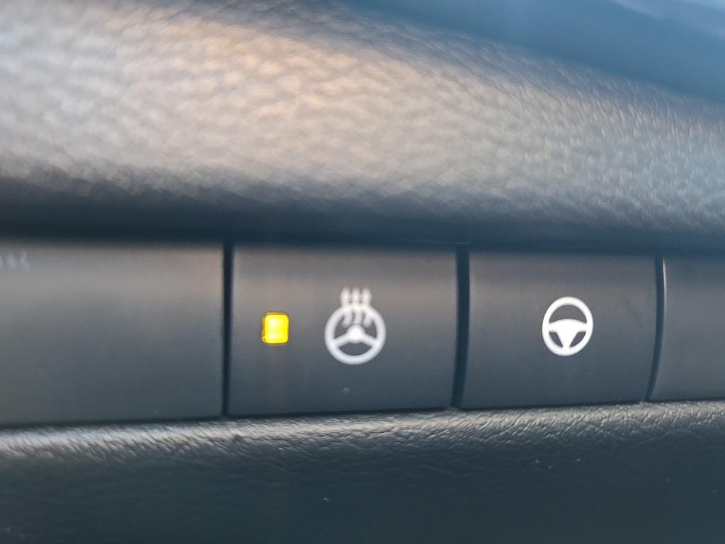 new 2026 Nissan Kicks car, priced at $31,852