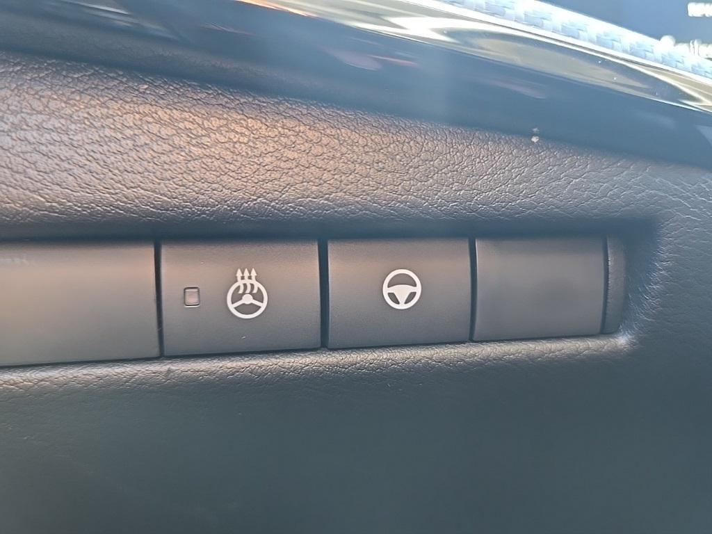 new 2026 Nissan Kicks car, priced at $31,852