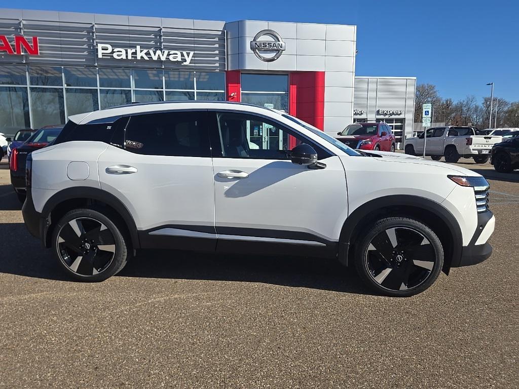 new 2026 Nissan Kicks car, priced at $31,852