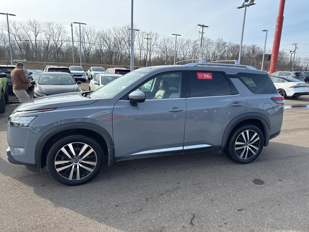 used 2023 Nissan Pathfinder car, priced at $36,985
