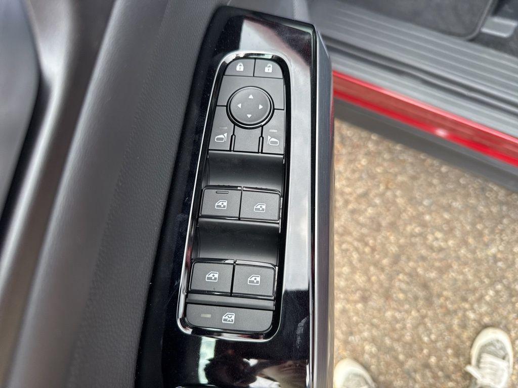 new 2026 Nissan Pathfinder car, priced at $47,542
