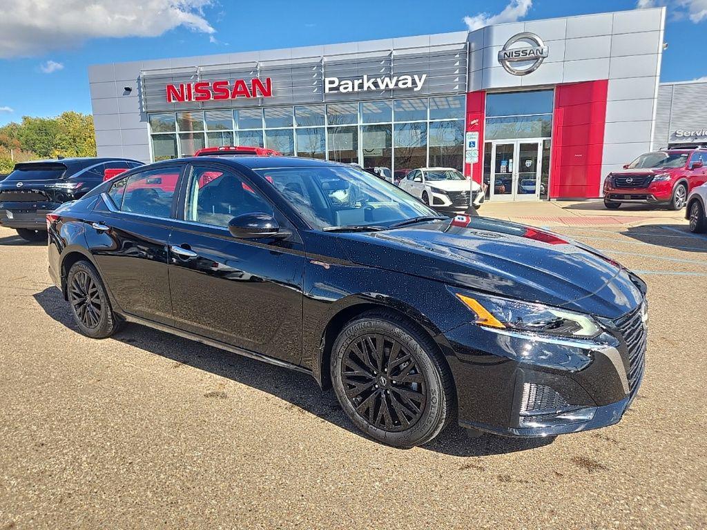 new 2025 Nissan Altima car, priced at $28,953