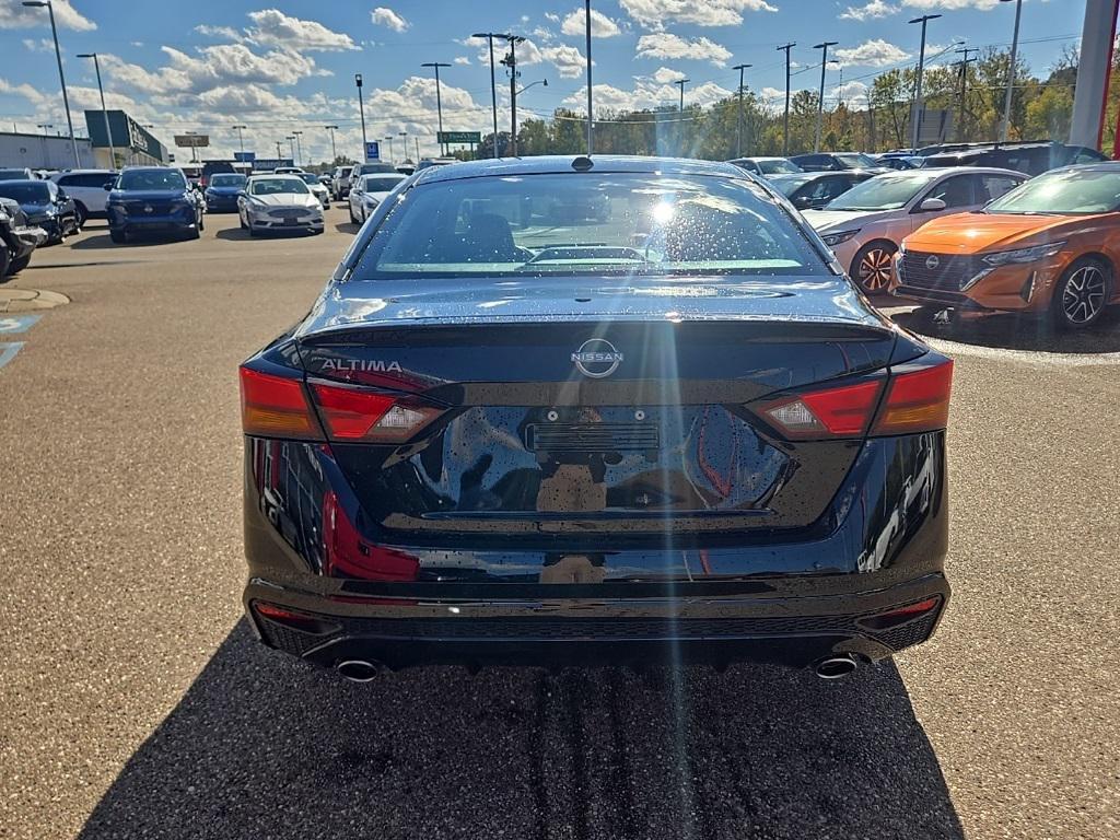 new 2025 Nissan Altima car, priced at $28,953