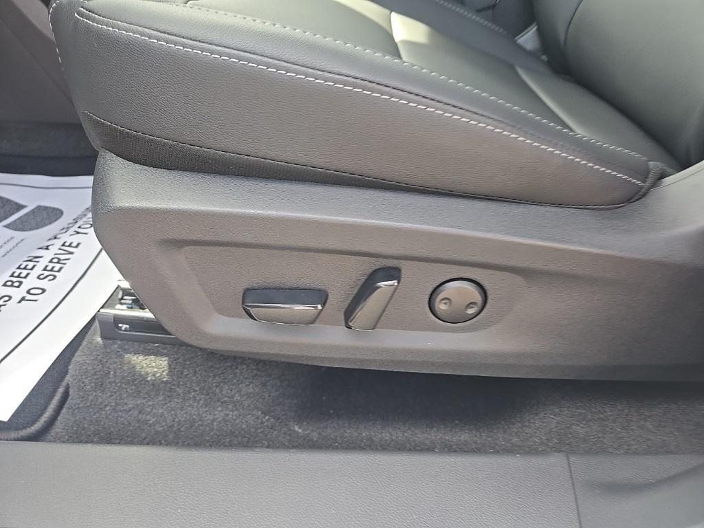 new 2025 Nissan Murano car, priced at $42,109