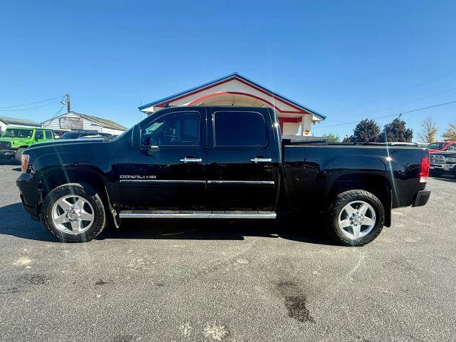 used 2011 GMC Sierra 2500 car, priced at $17,300