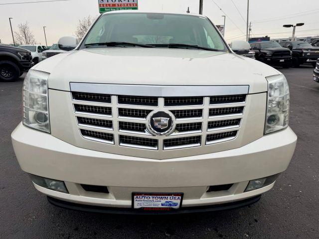 used 2007 Cadillac Escalade car, priced at $7,991